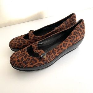 Stuart Weitzman Leopard Ballet-wedge shoe.